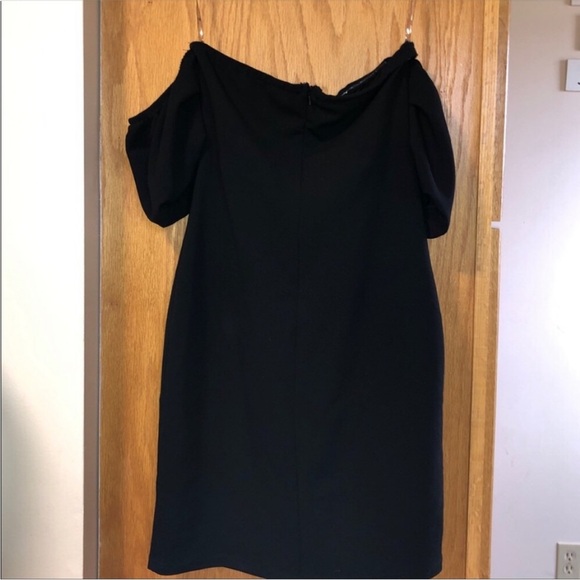 Fashion Nova dress - Picture 5 of 7